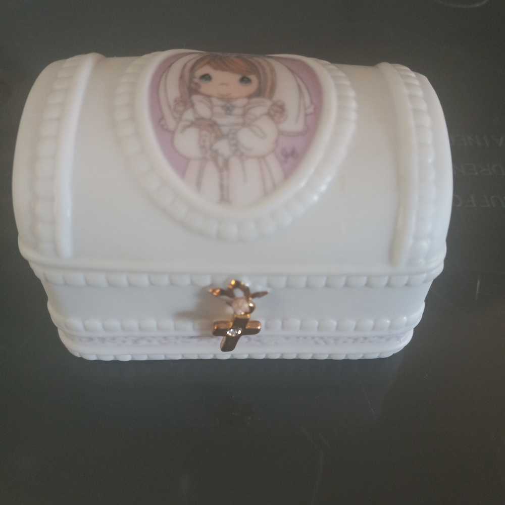 Precious Moments White and Gold Trinket Box